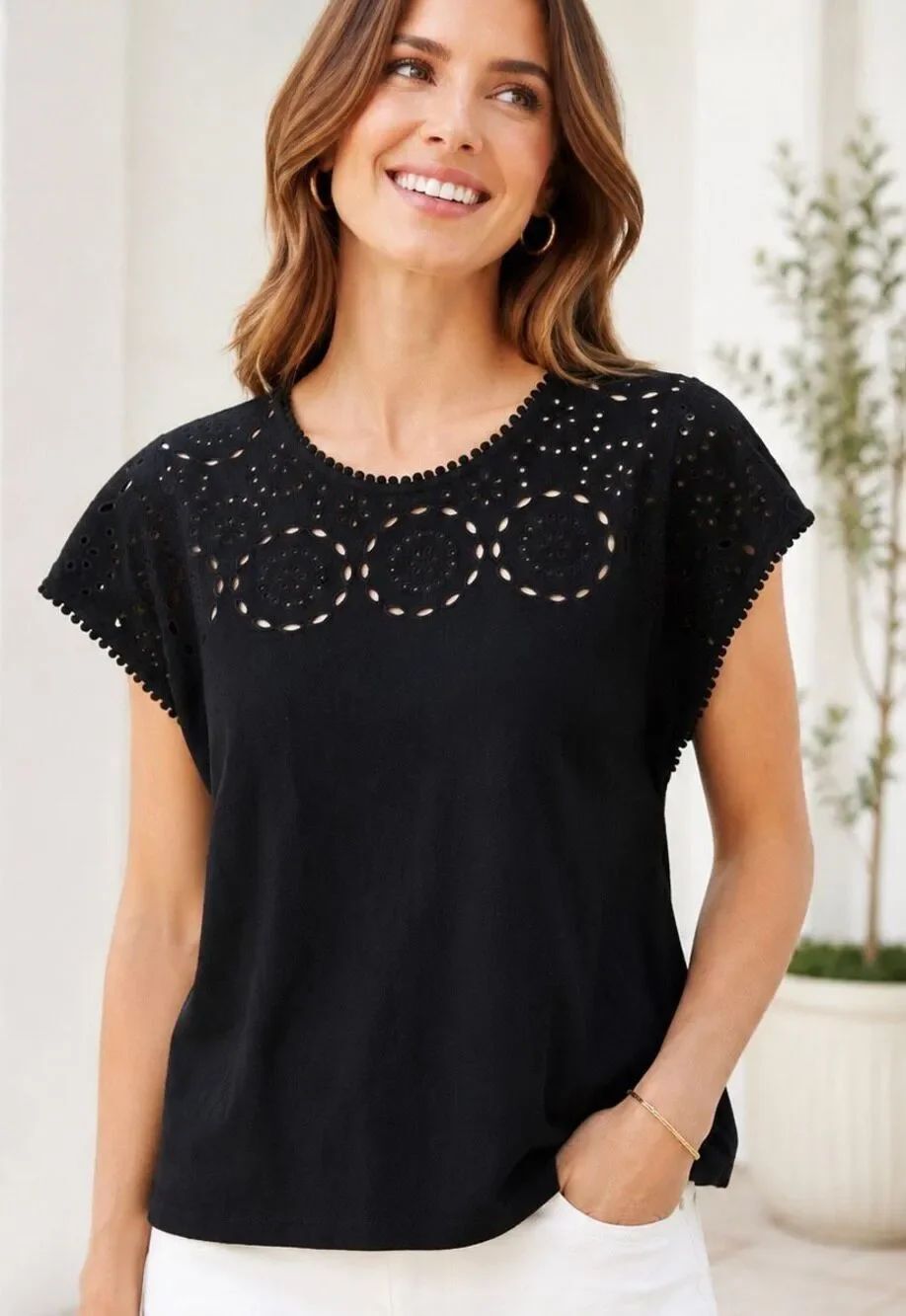 Boden Black Embroidered Eyelet Cotton Tee Top Pom Trim Blouse Sz 12